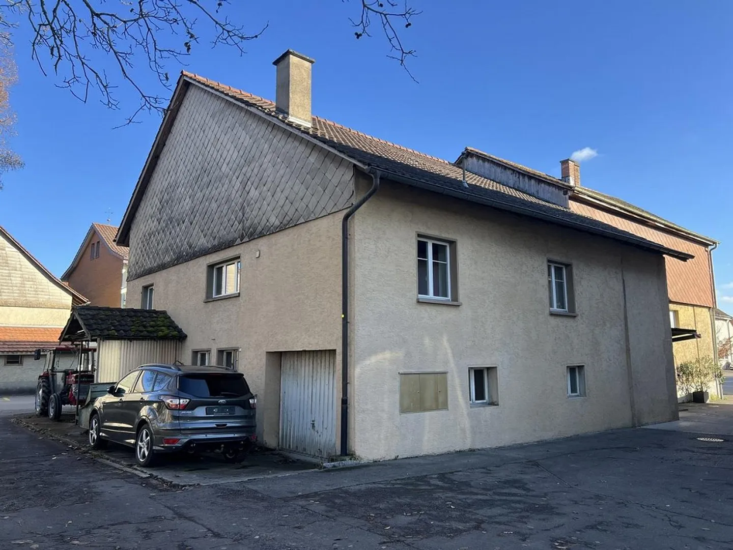 Ehemaliges Bauernhaus an zentraler Lage - Foto 2 von 14