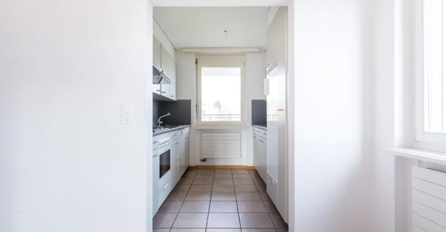 Special Offer - Bright 4-room Duplex with Balcony - Photo 4 of 9
