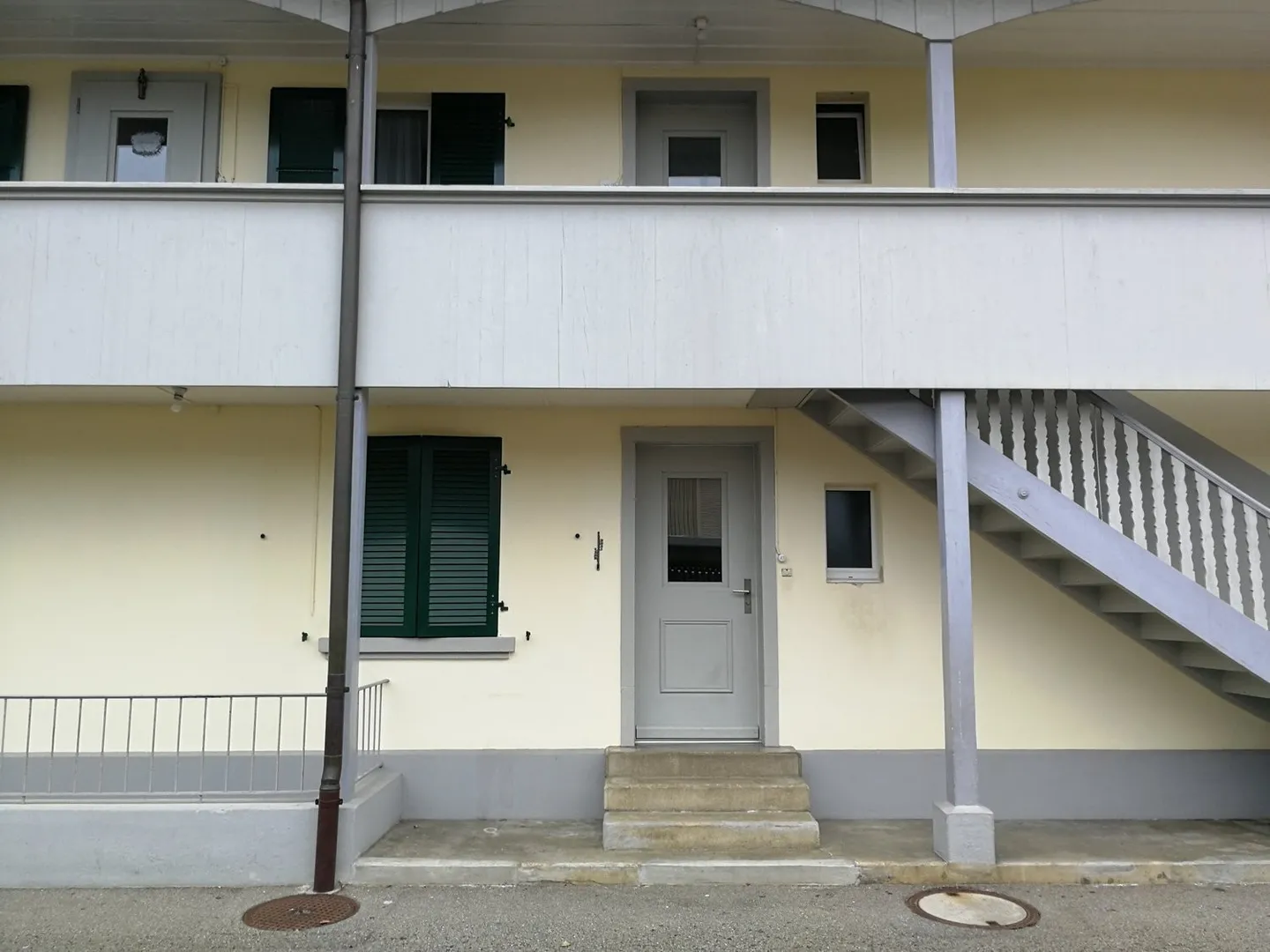 Charmante 4.5-Zimmer-Dachwohnung in ruhiger Lage von Zwingen - Foto 13 von 13