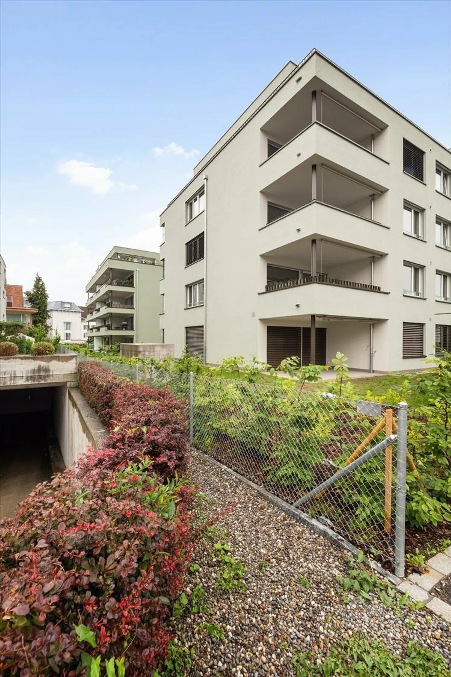 Vivere in un edificio moderno e luminoso - Foto 1 di 3