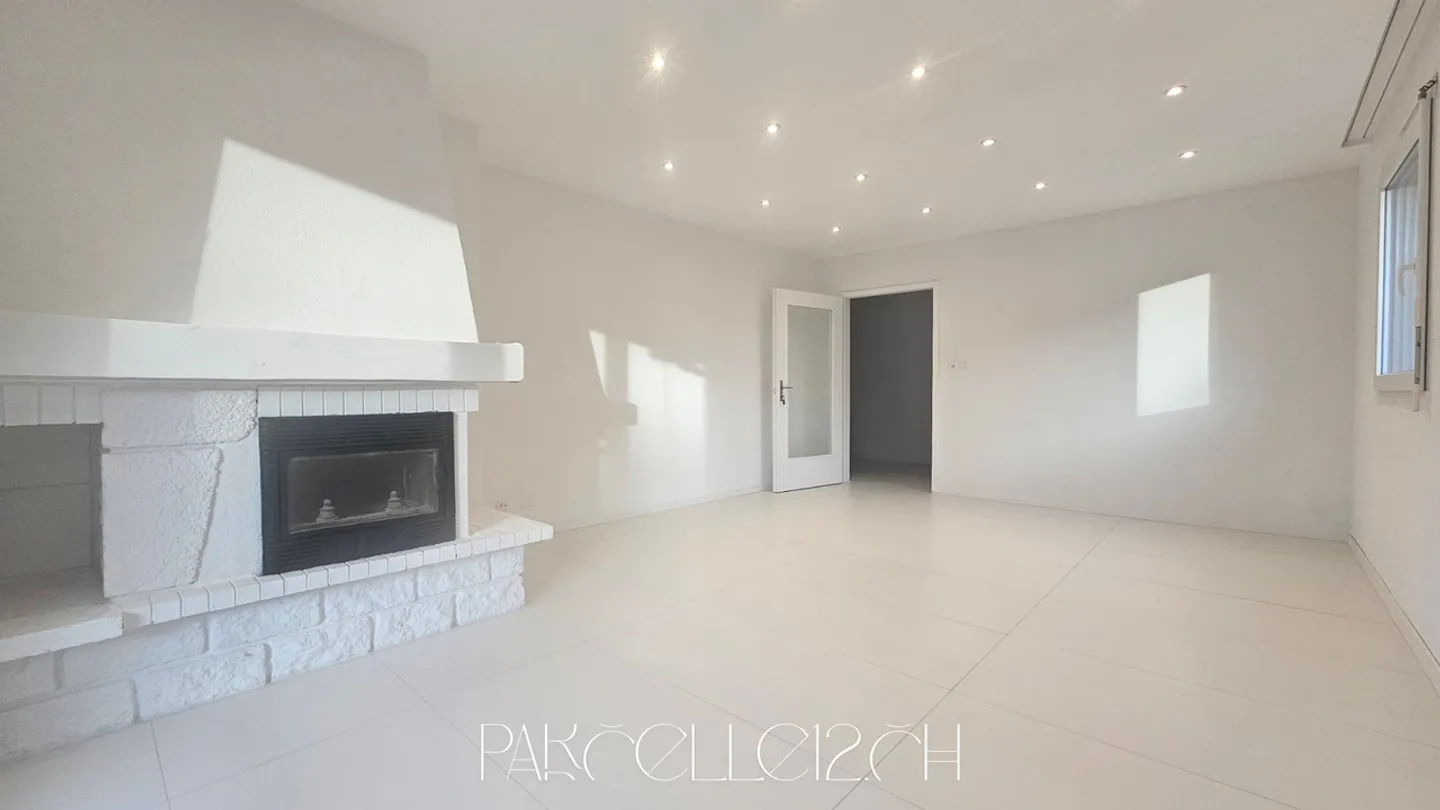 renovated 3.5 room apartment – Bright and ideally located - Photo 1 of 11