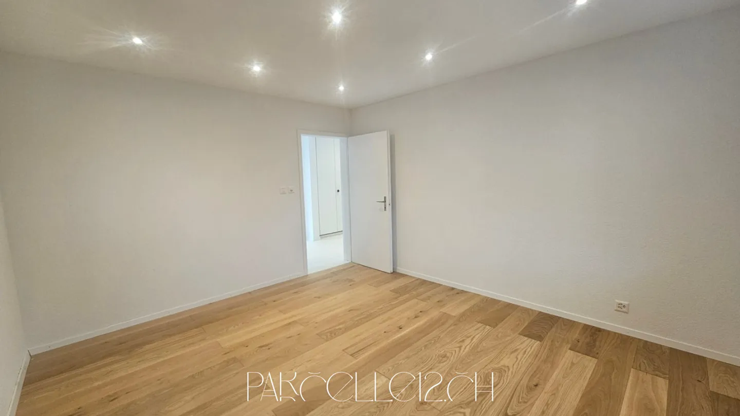 renovated 3.5 room apartment – Bright and ideally located - Photo 7 of 11