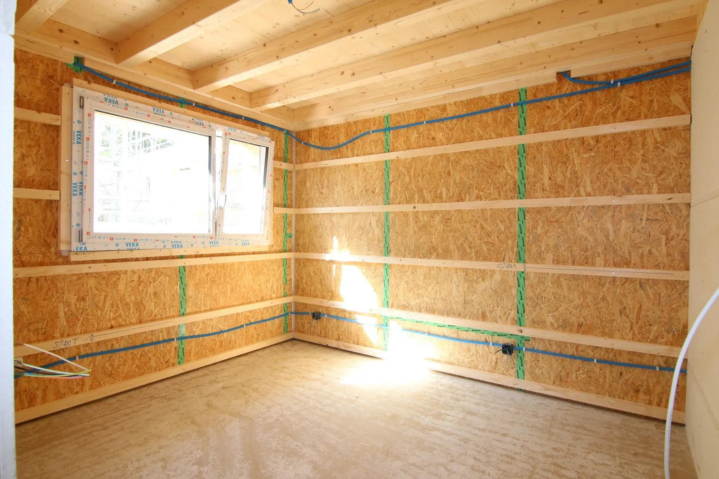 New building with a view - 3 charming 3.5-room tiny houses - Photo 5 of 7