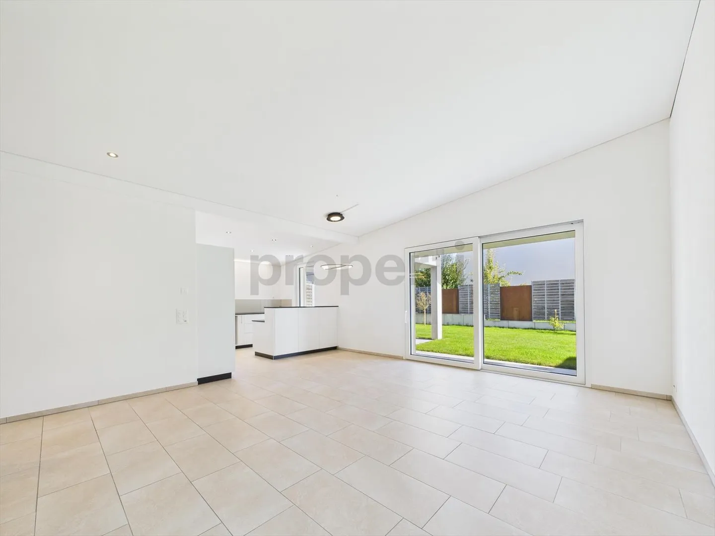 Exclusive 4.5-room apartment with high comfort and garden in Seon, AG - Photo 2 of 10