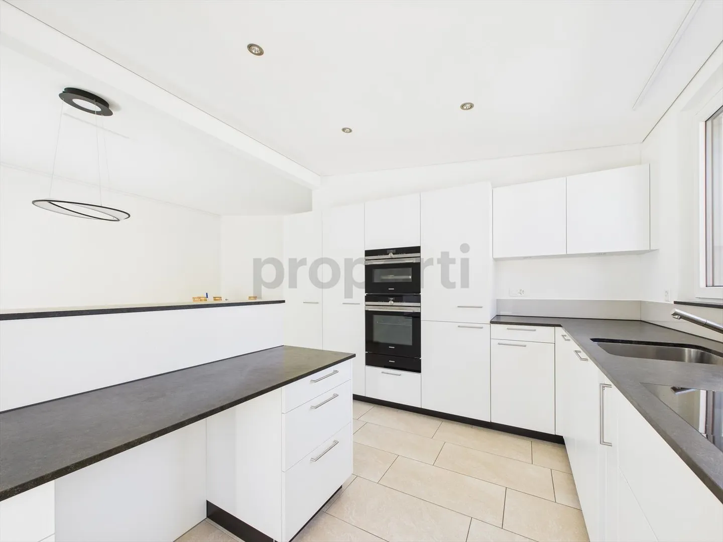 Exclusive 4.5-room apartment with high comfort and garden in Seon, AG - Photo 5 of 10