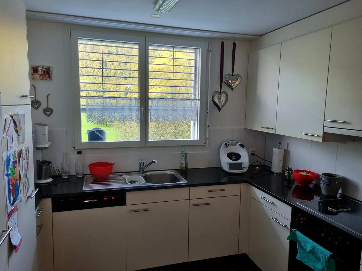 Appartement de 4,5 pièces dans un emplacement calme et familial à Oberarth - Photo 4 sur 6