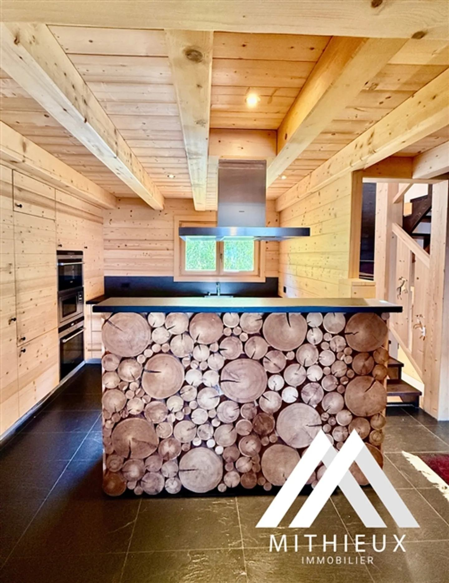 CHALET DI 142 M2 NEL CUORE DEL VAL D'HERENS, THYON / LES MASSES - Foto 6 di 17