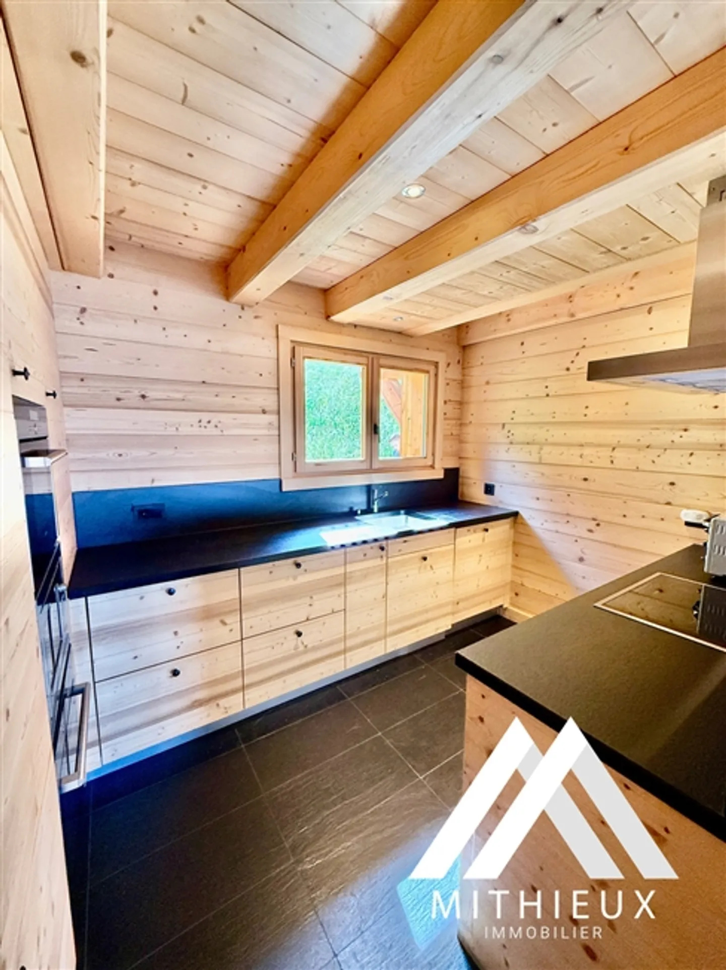 CHALET DI 142 M2 NEL CUORE DEL VAL D'HERENS, THYON / LES MASSES - Foto 7 di 17