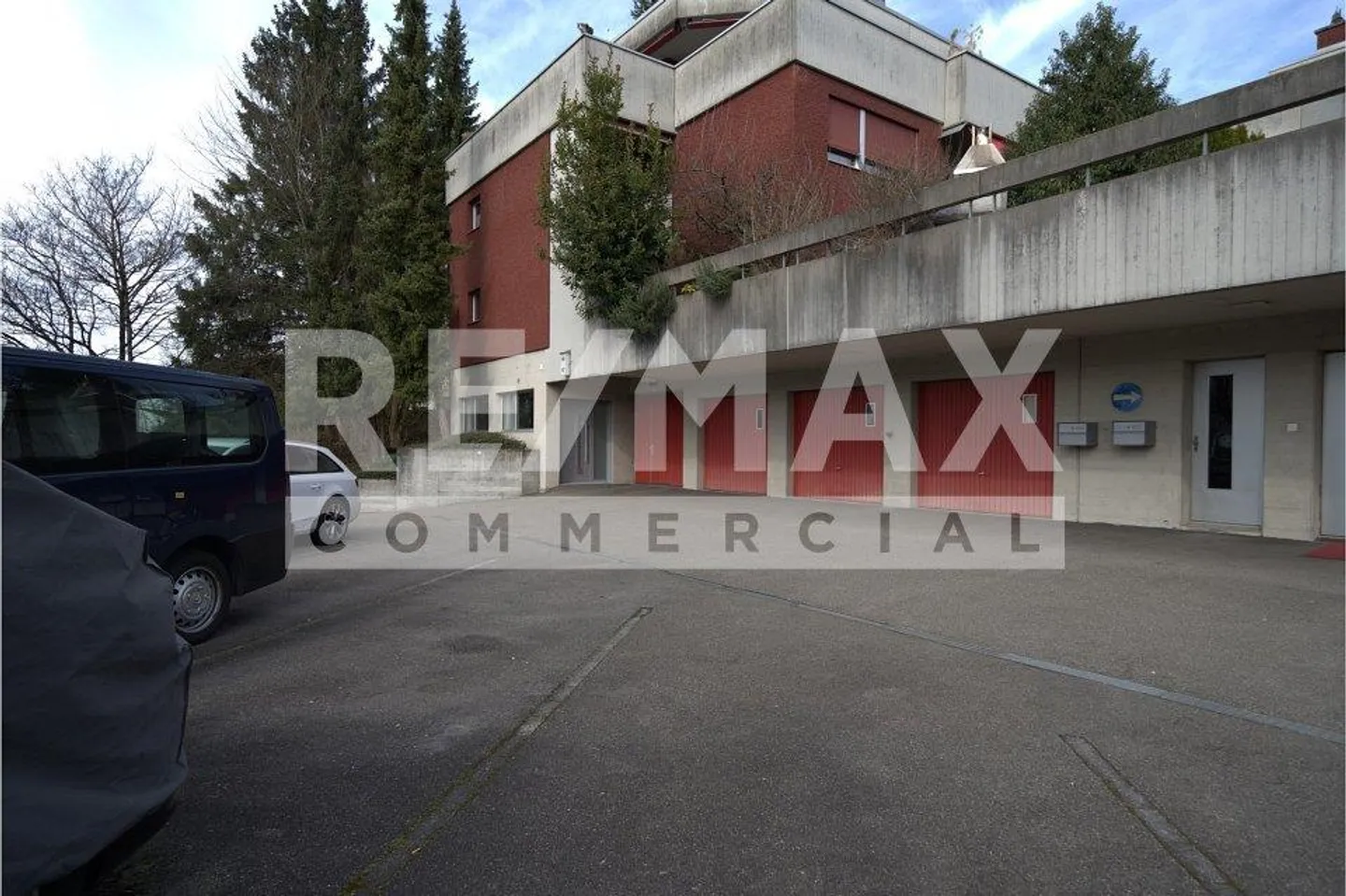 Buy instead of rent - Commercial space with 70m² usable area - renovated and immediately... - Photo 8 of 10