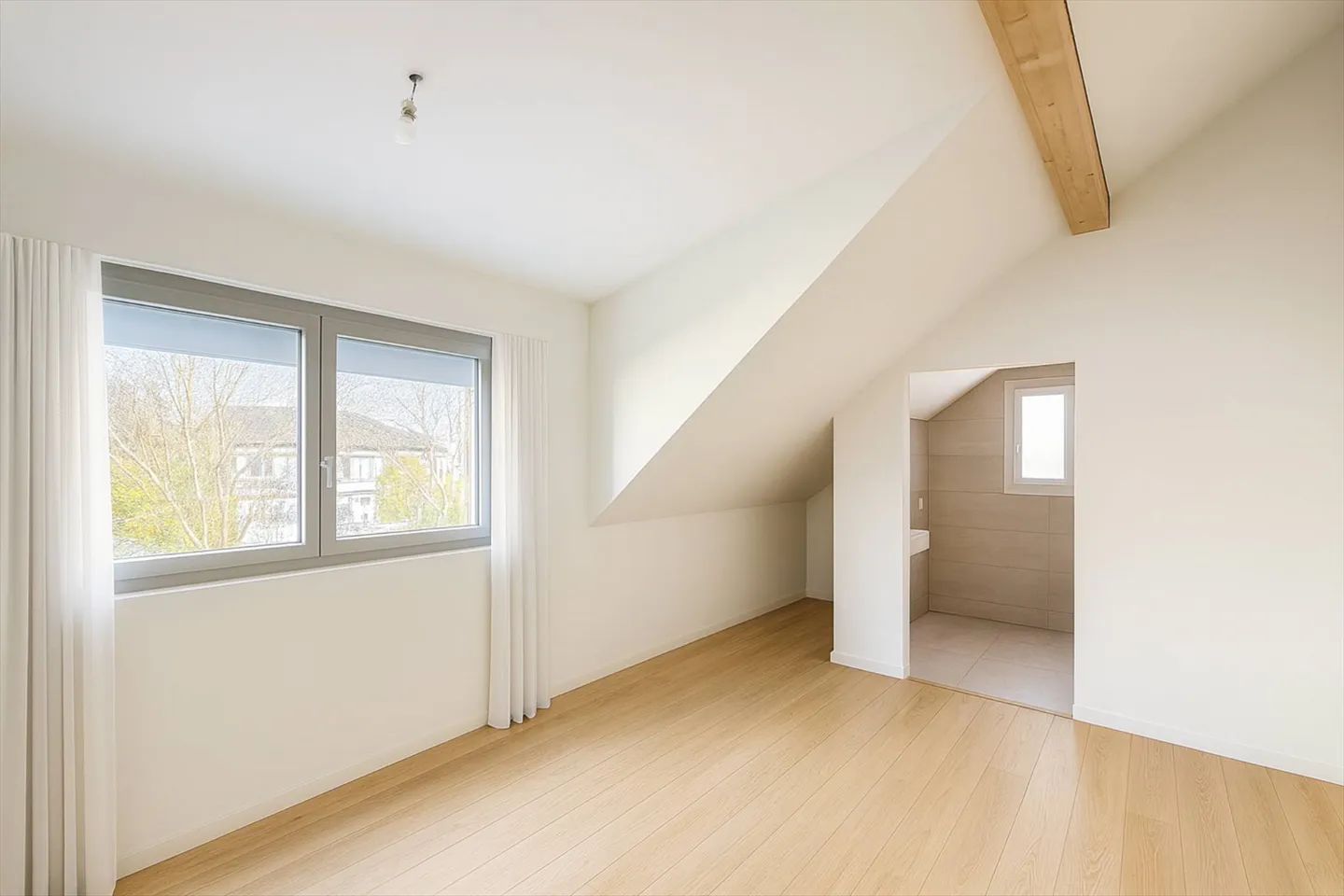 Semi-detached house for sale - Photo 12 of 13