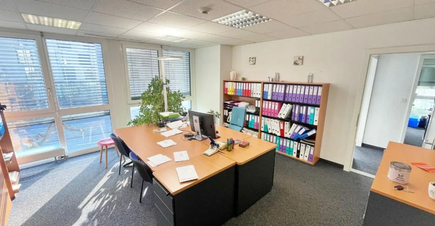 Büro_Depot_DDP_Crisser - Foto 6 von 13