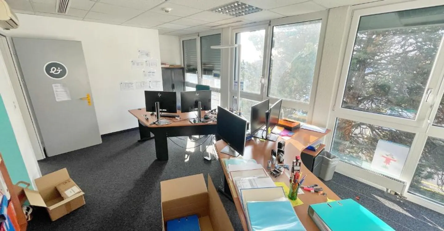 Büro_Depot_DDP_Crisser - Foto 10 von 13