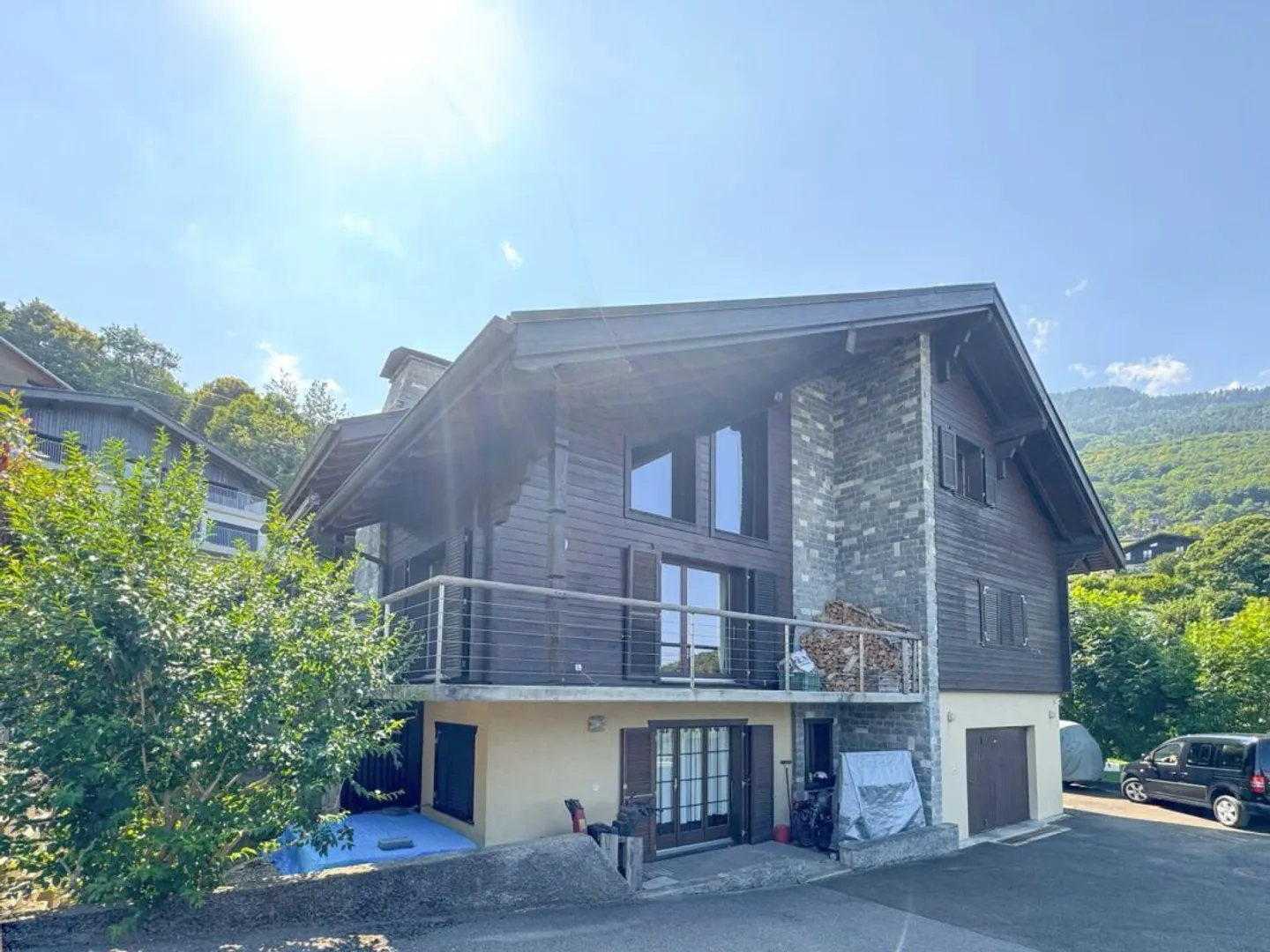Casa di 5,5 stanze + uno studio con bella vista sulla pianura! - Foto 3 di 26