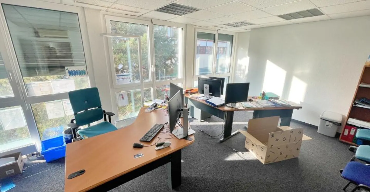 Büro_Depot_DDP_Crisser - Foto 11 von 13