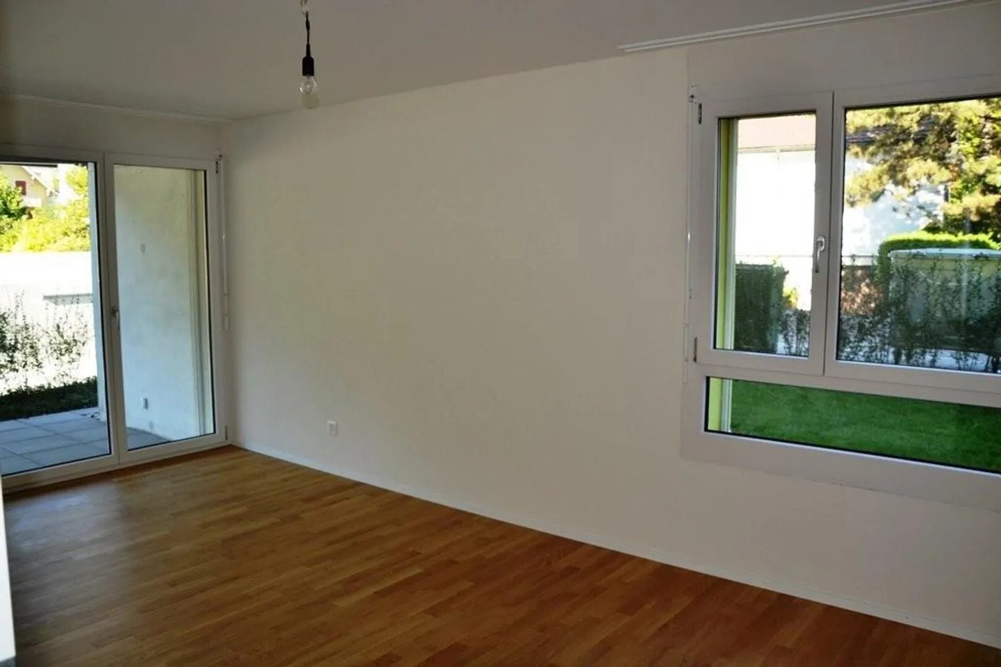 Attractive 2.5-room apartment in Pieterlen - Photo 6 of 8