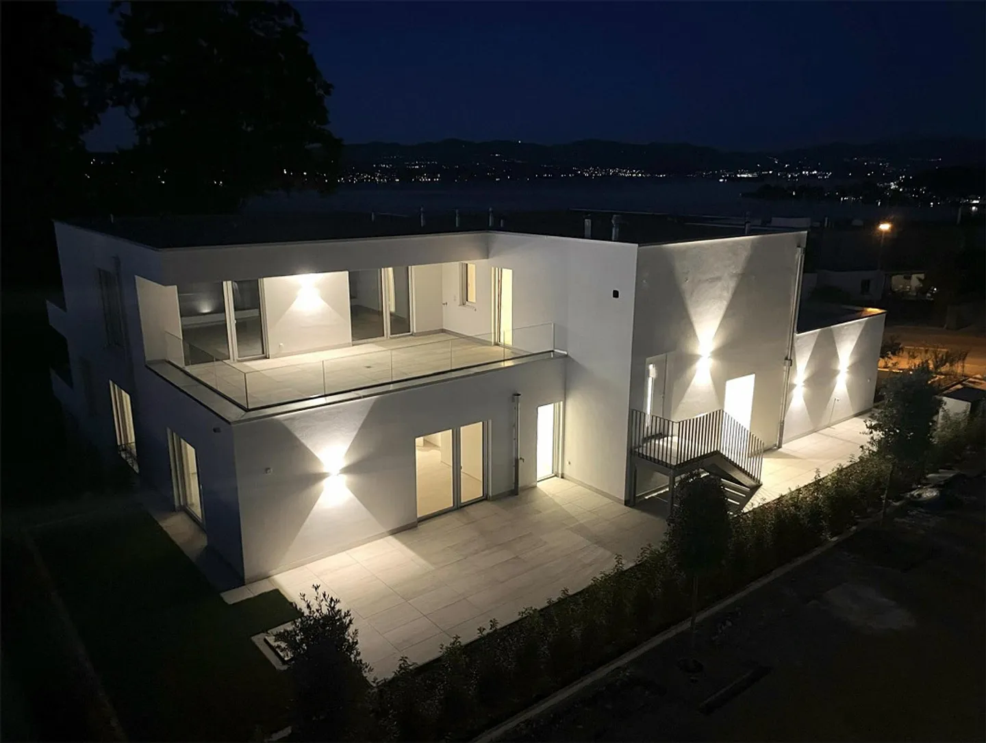 Luxurious 4.5-Room New-Build Penthouse: Climate, Smart Home, Controlled Ventilation - Photo 11 of 13