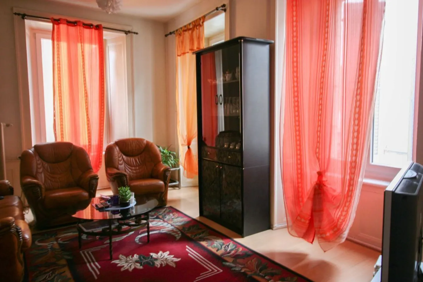 «Rendite Immobilie mit Gewerbeflächen» - Foto 4 von 12