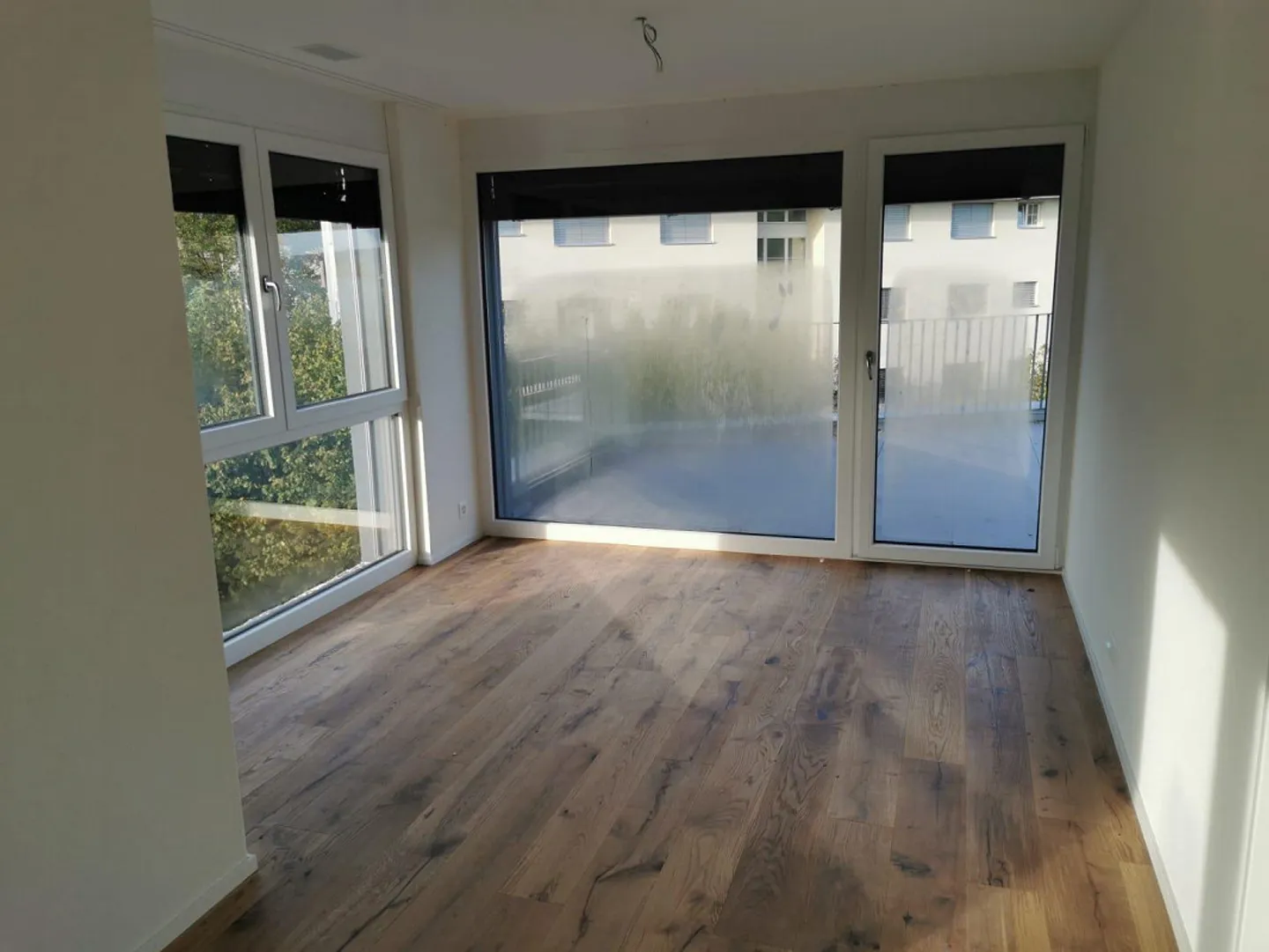 Charmante Attikawohnung mit Terrasse - Foto 3 von 7