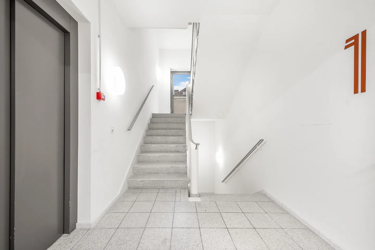 Plug & Work Offices at SBB Station (37–52 m²), incl. Community & Gym - Photo 23 of 25