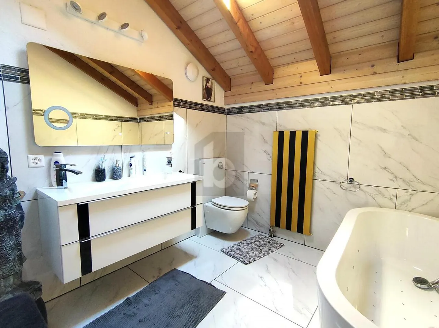 ESPACE POUR TOUTE LA FAMILLE, PROCHE DE LA NATURE ET AU CALME - Photo 3 sur 6