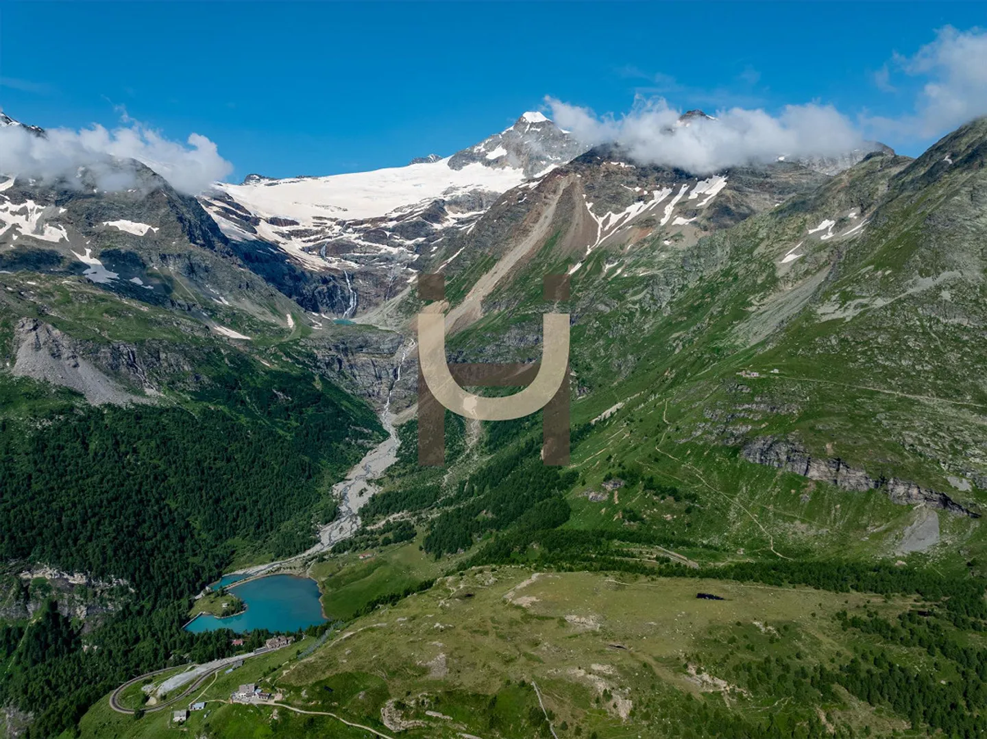 Storico rifugio immerso nella natura - Foto 4 di 5