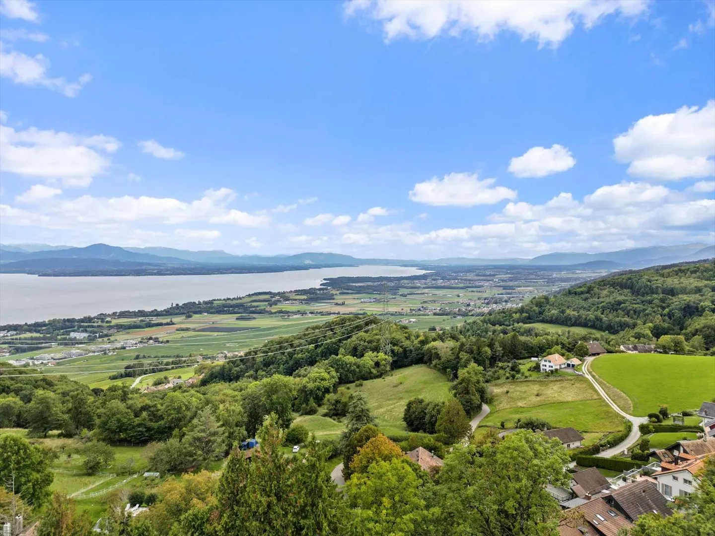 Duplex d'exception avec terrasse et vue sur le Mont-Blanc - Photo 1 sur 13