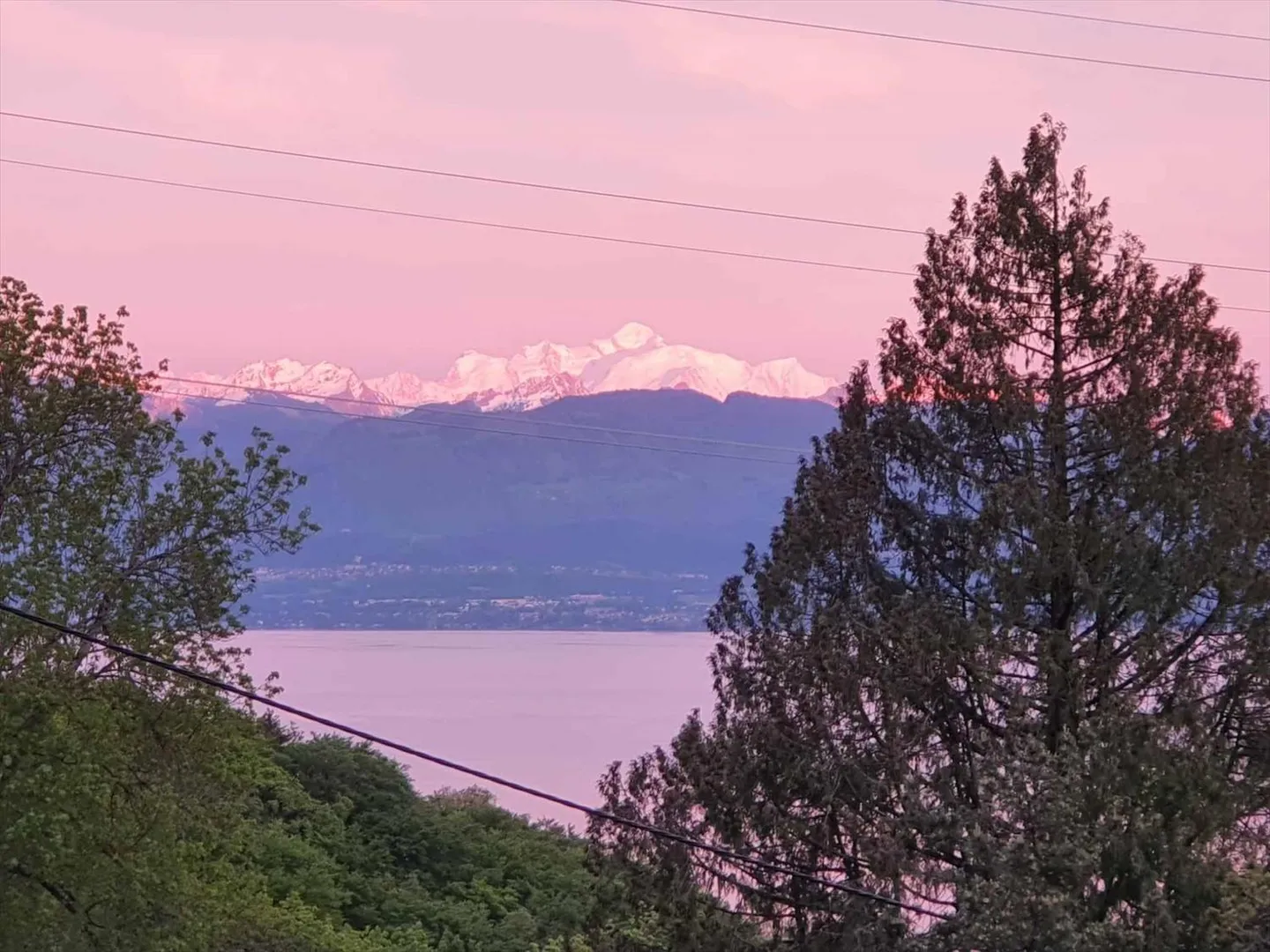 Duplex d'exception avec terrasse et vue sur le Mont-Blanc - Photo 12 sur 13