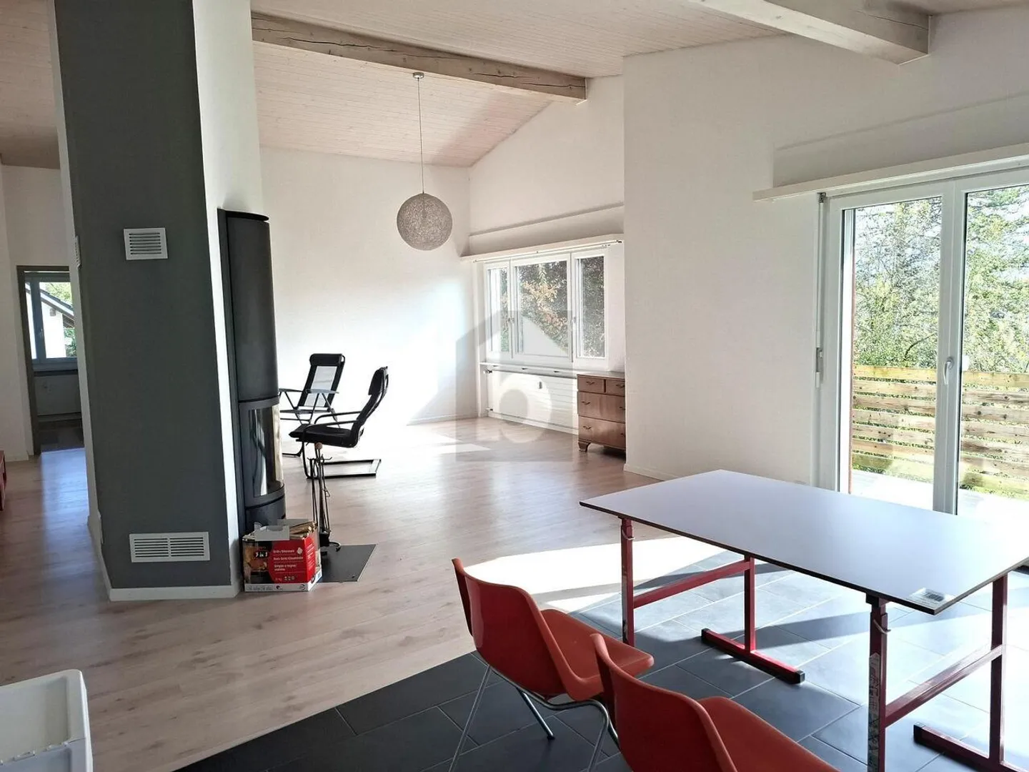 Geräumig, ein grünes Wohnviertel - Foto 3 von 6