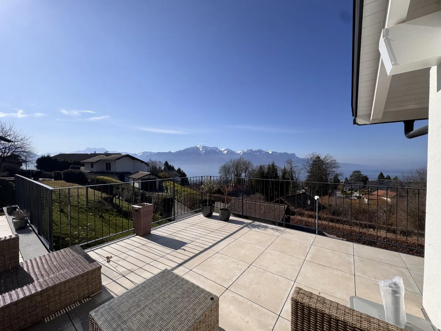 Villa 6,5 stanze - Foto 3 di 13