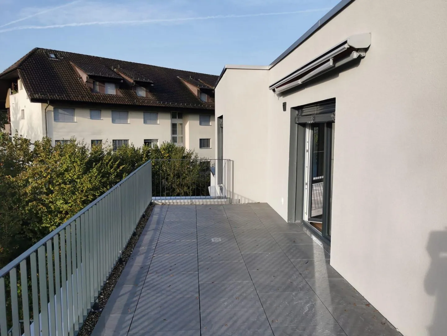 Charmante Attikawohnung mit Terrasse - Foto 5 von 7