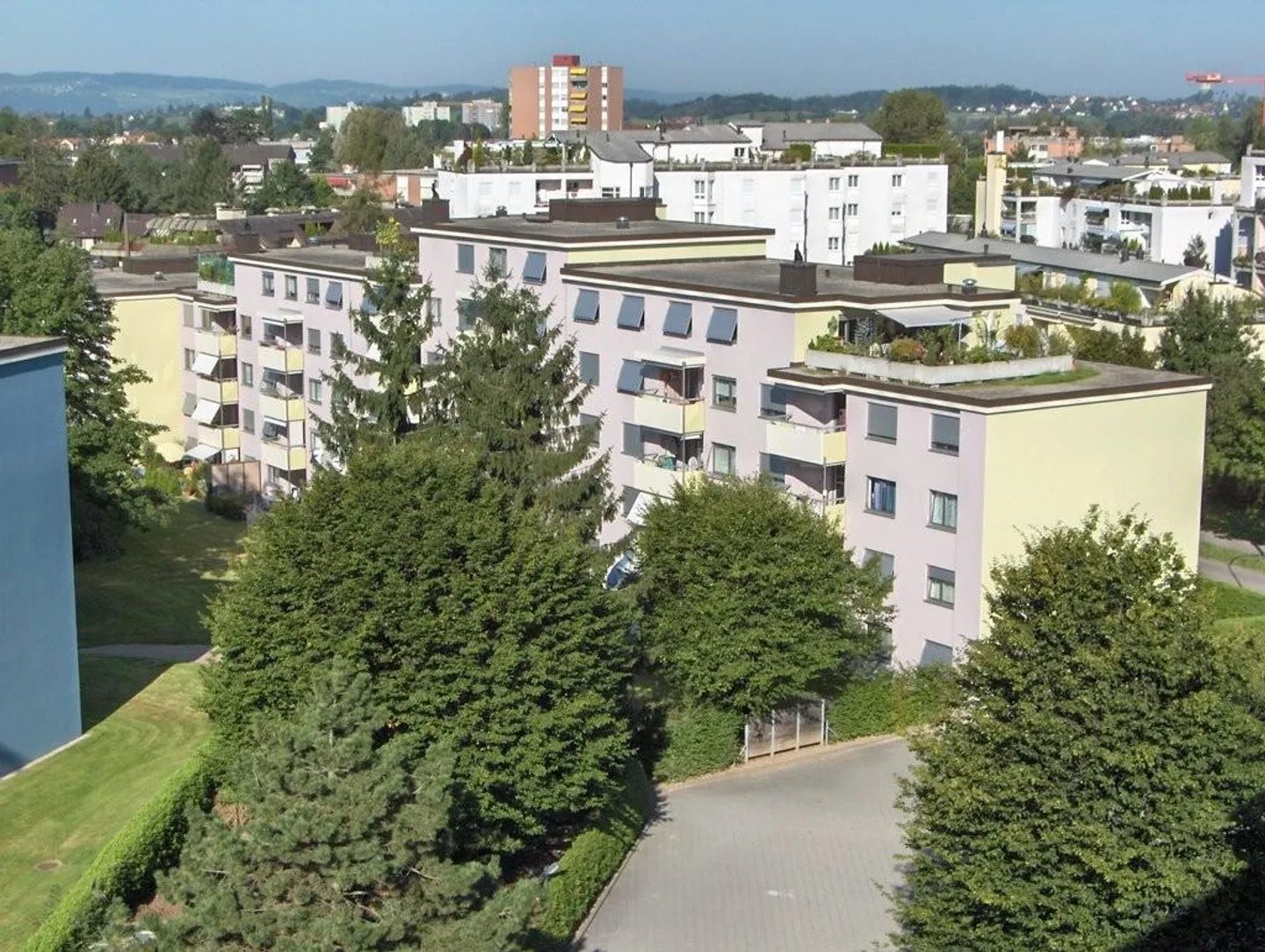Geräumige Attikawohnung in Wetzikon - Foto 1 von 6