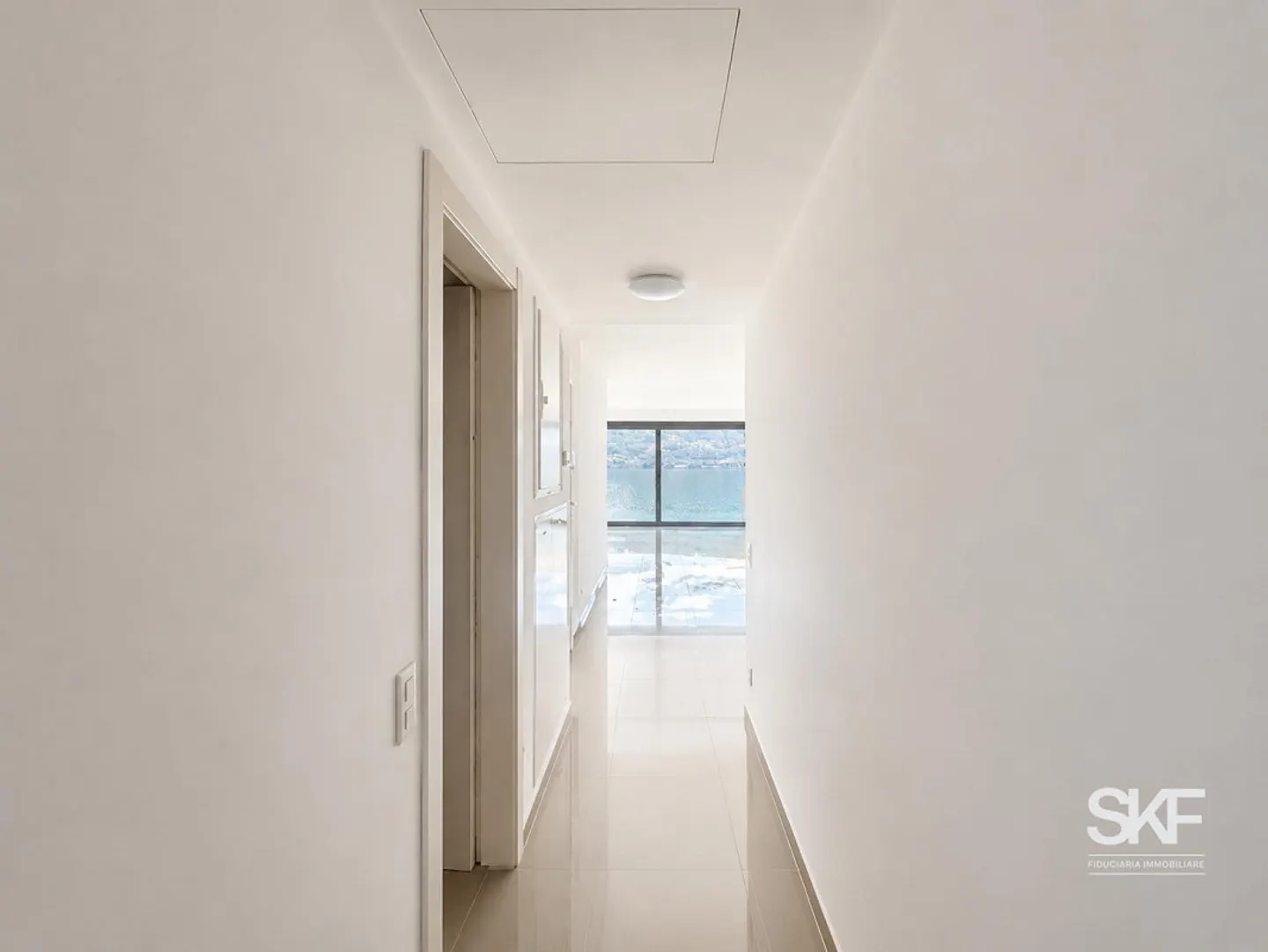 Appartamento luminoso con vista lago - Foto 6 di 12