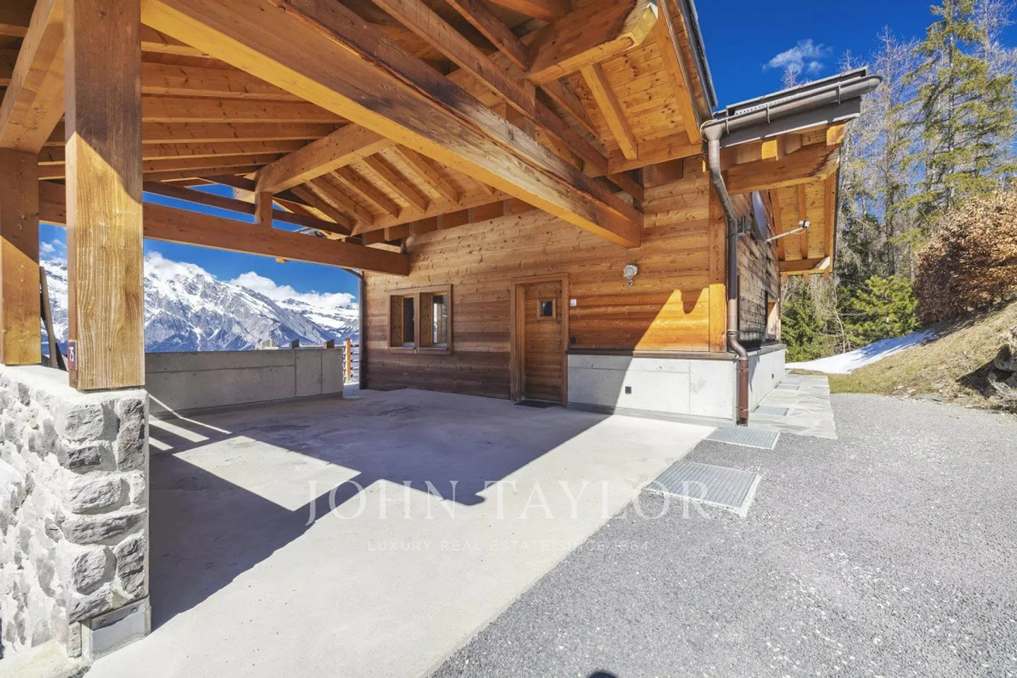 Chalet contemporain avec vue - Photo 9 sur 10