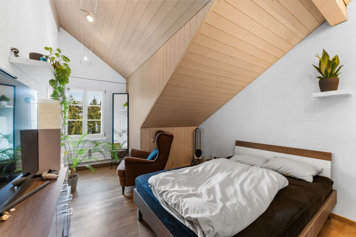 Attico-Maisonette Bijou in Affitto a Sempach, Città Alta - Foto 8 di 16