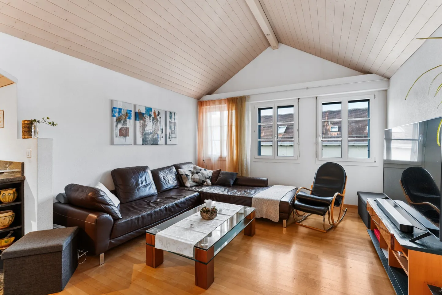Attico-Maisonette Bijou in Affitto a Sempach, Città Alta - Foto 6 di 16