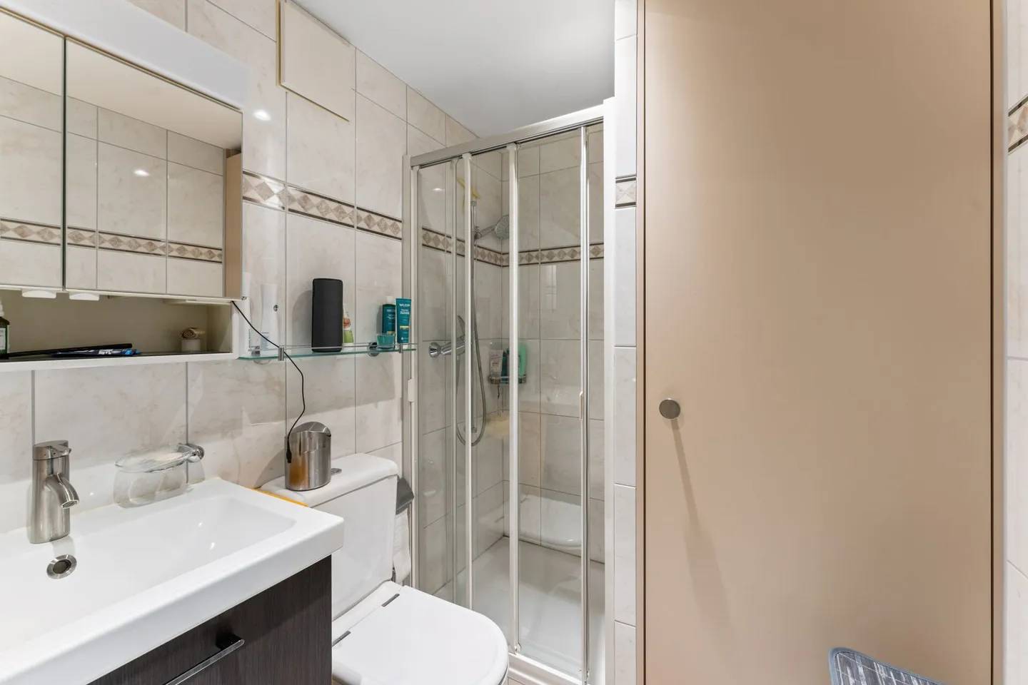 Attico-Maisonette Bijou in Affitto a Sempach, Città Alta - Foto 13 di 16