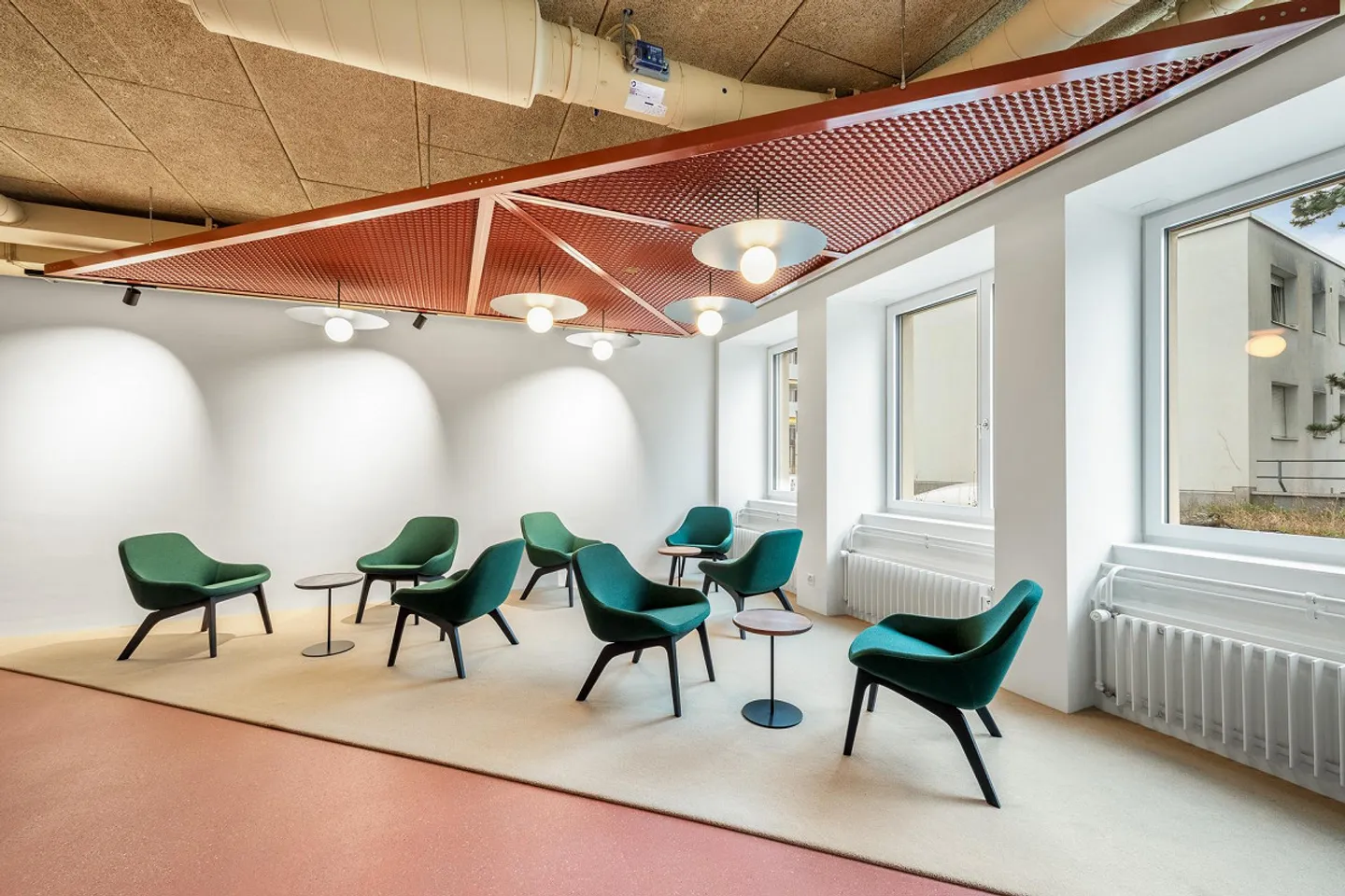 Office spaces near SBB train station (68–98 m²), including community & gym - Photo 5 of 27