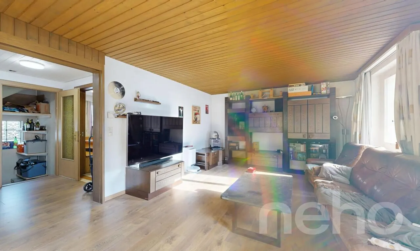 Felicità familiare in una tranquilla strada senza uscita con un grande giardino - Foto 5 di 11
