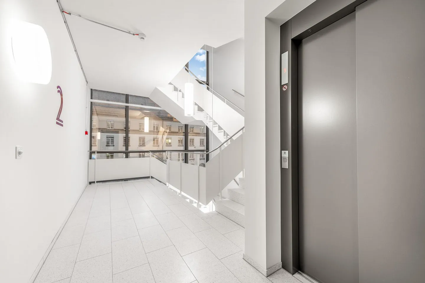 Office spaces near SBB train station (68–98 m²), including community & gym - Photo 24 of 27