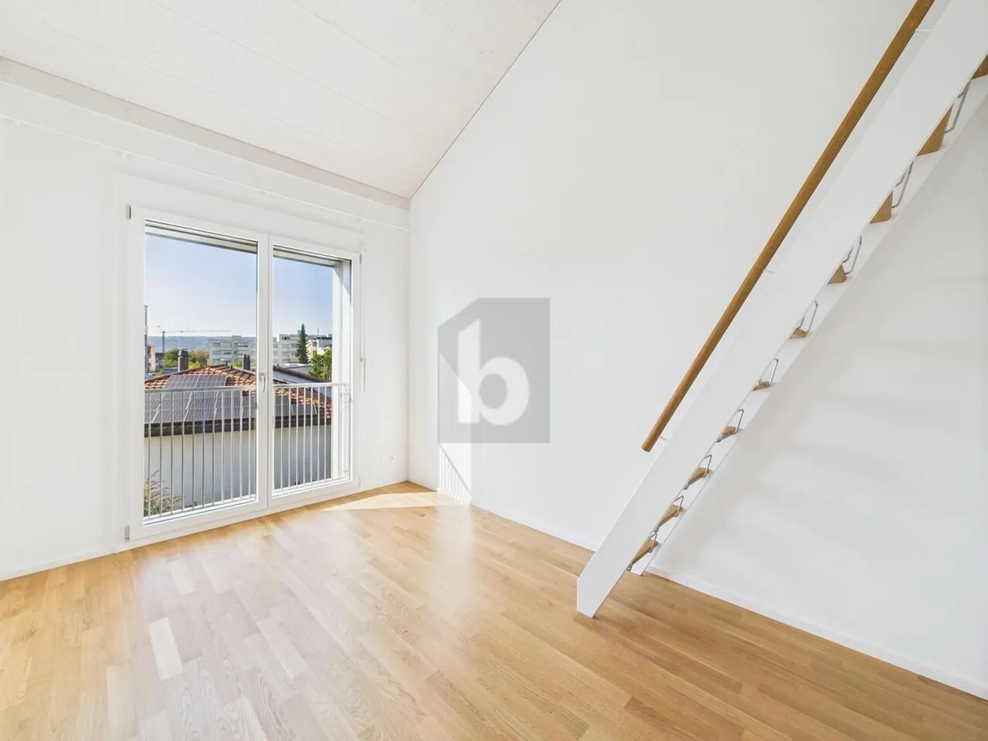NOUVEAU BÂTIMENT DE HAUTE QUALITÉ AVEC BALCON ENSOLEILLÉ ! - Photo 4 sur 6