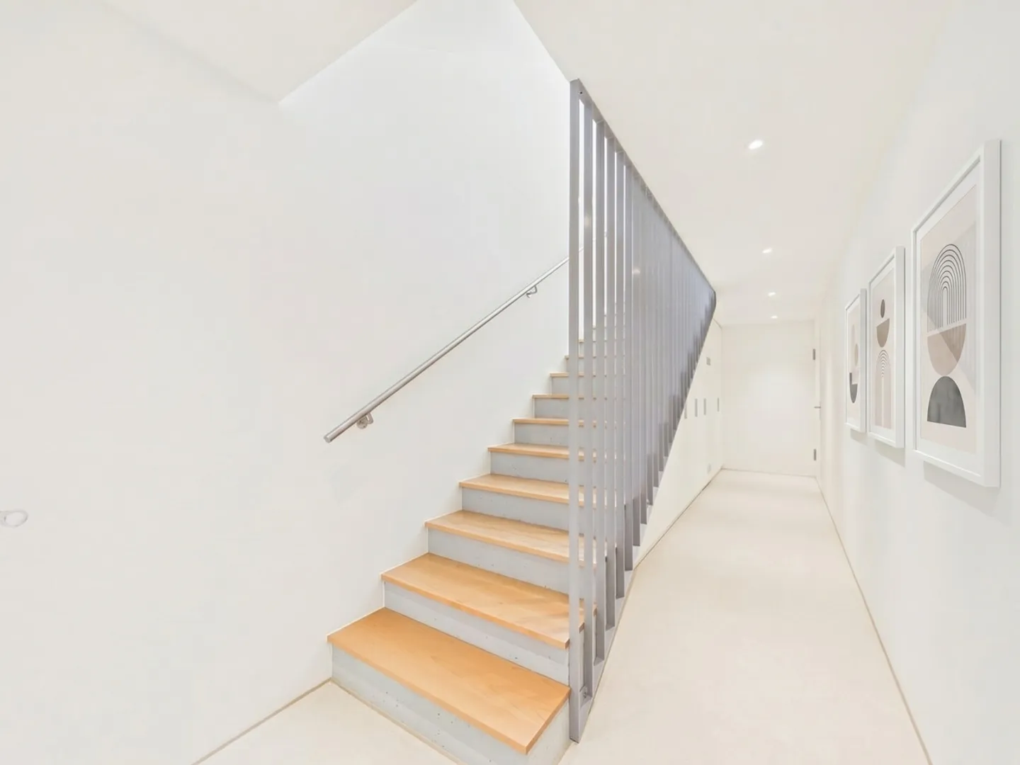 Appartement Duplex de Jardin Exclusif à Binningen - Photo 4 sur 12