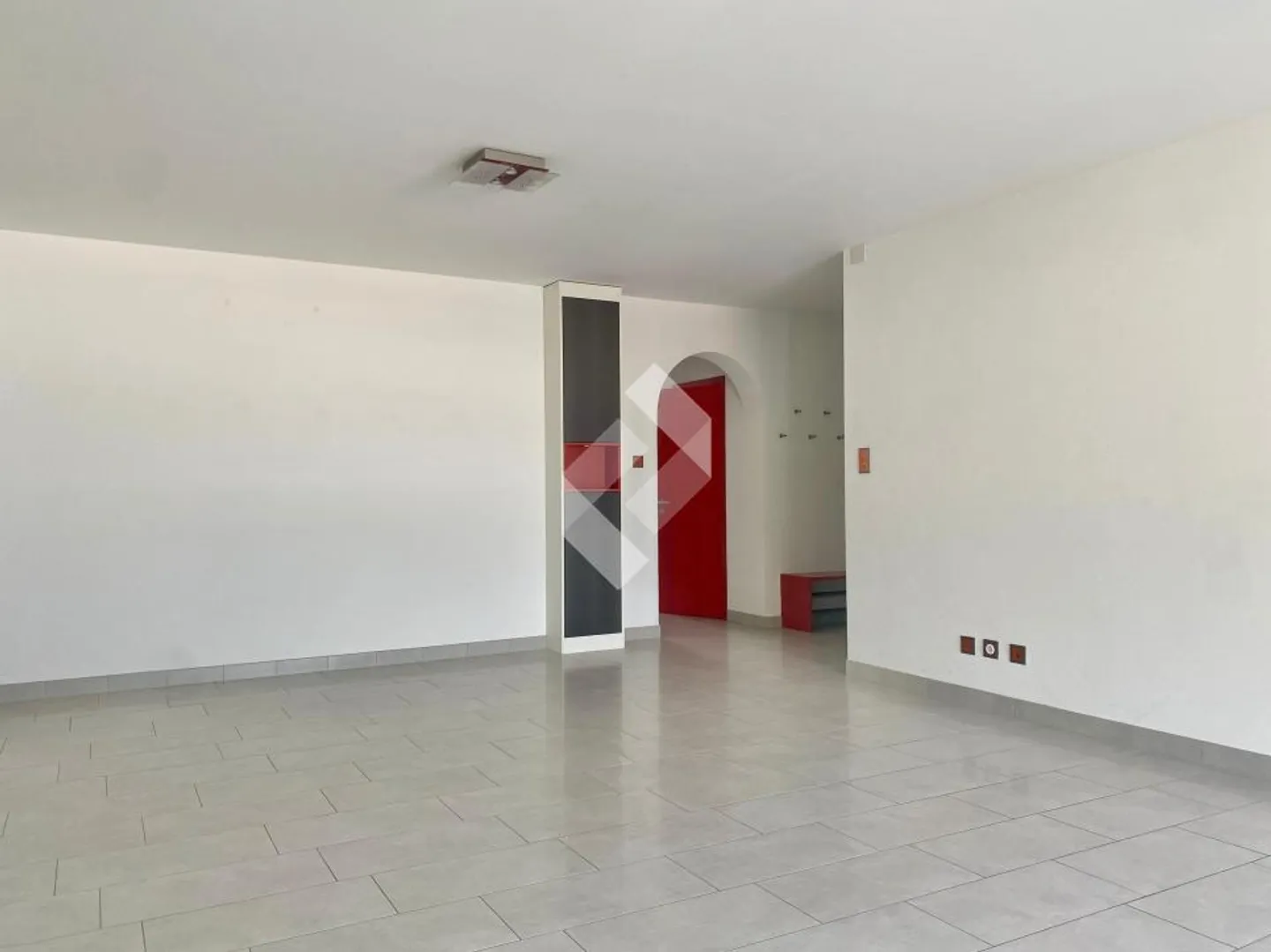 Geräumige 4.5-Zimmer-Wohnung in Martigny, begehrtes Viertel und repräsentatives Gebäude - Foto 4 von 13