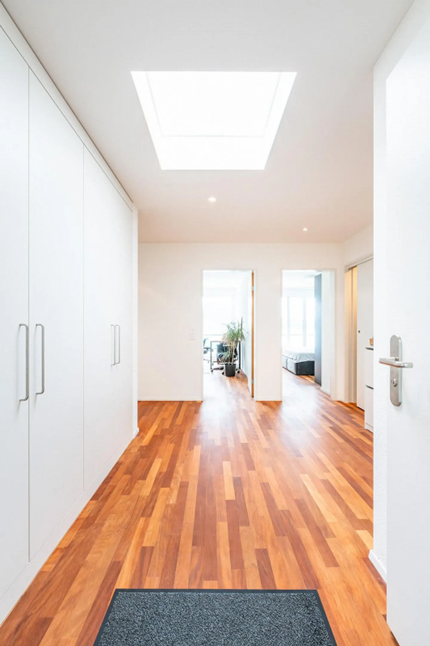 4.5 Room Apartment + 1.5 Room Studio - Photo 2 of 13