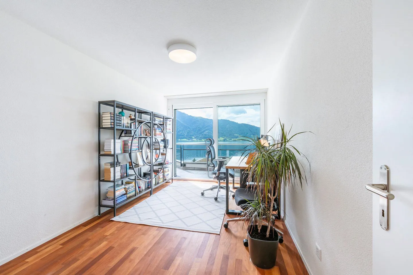 4.5 Room Apartment + 1.5 Room Studio - Photo 3 of 13