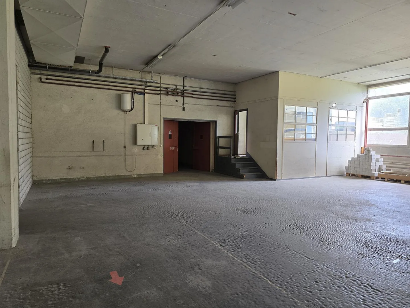 Warehouse Storage Workshop Production Area - Photo 2 of 4