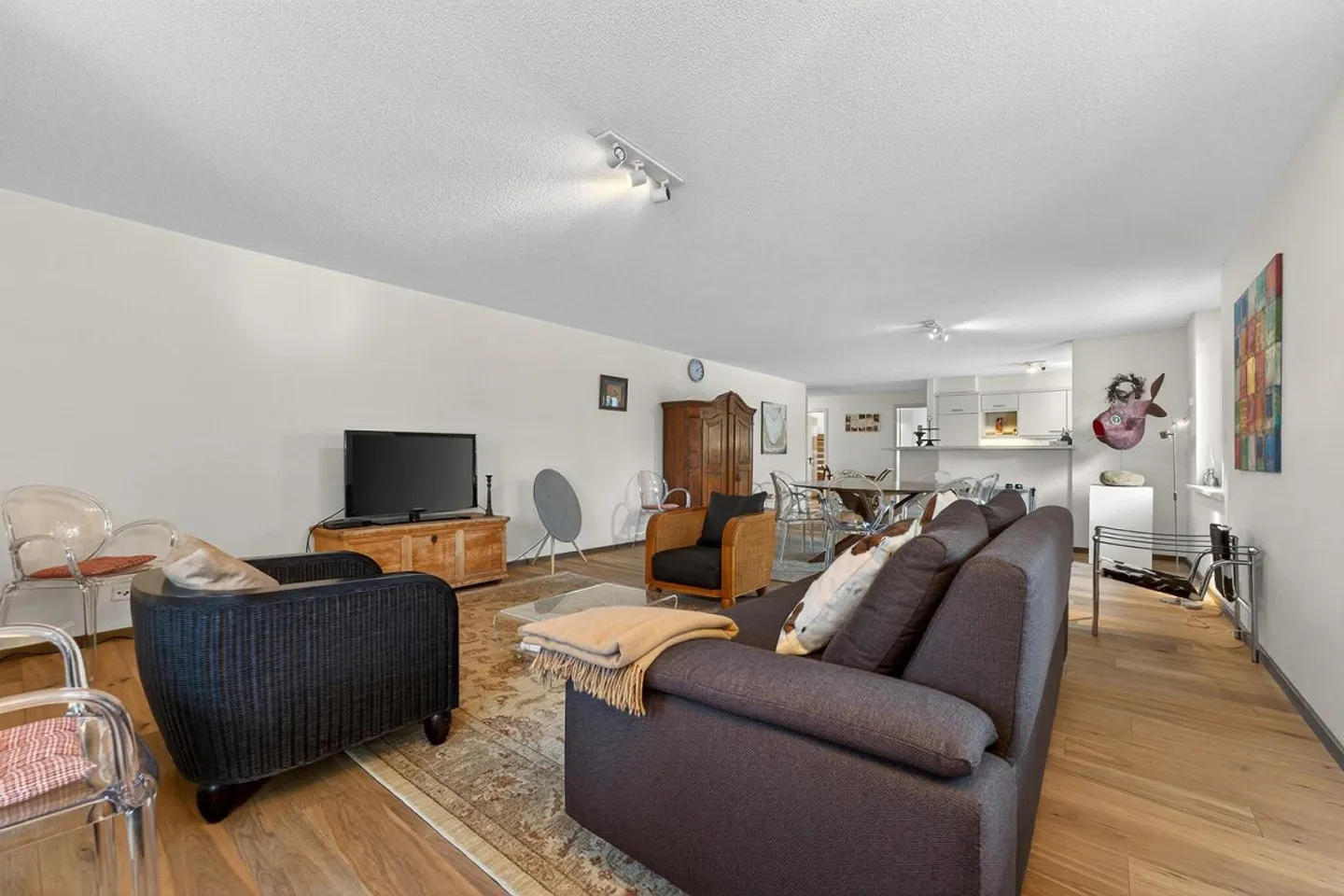 3½-Zimmer-Eigentumswohnung im historischen Dorfkern von Saanen - Foto 4 von 13