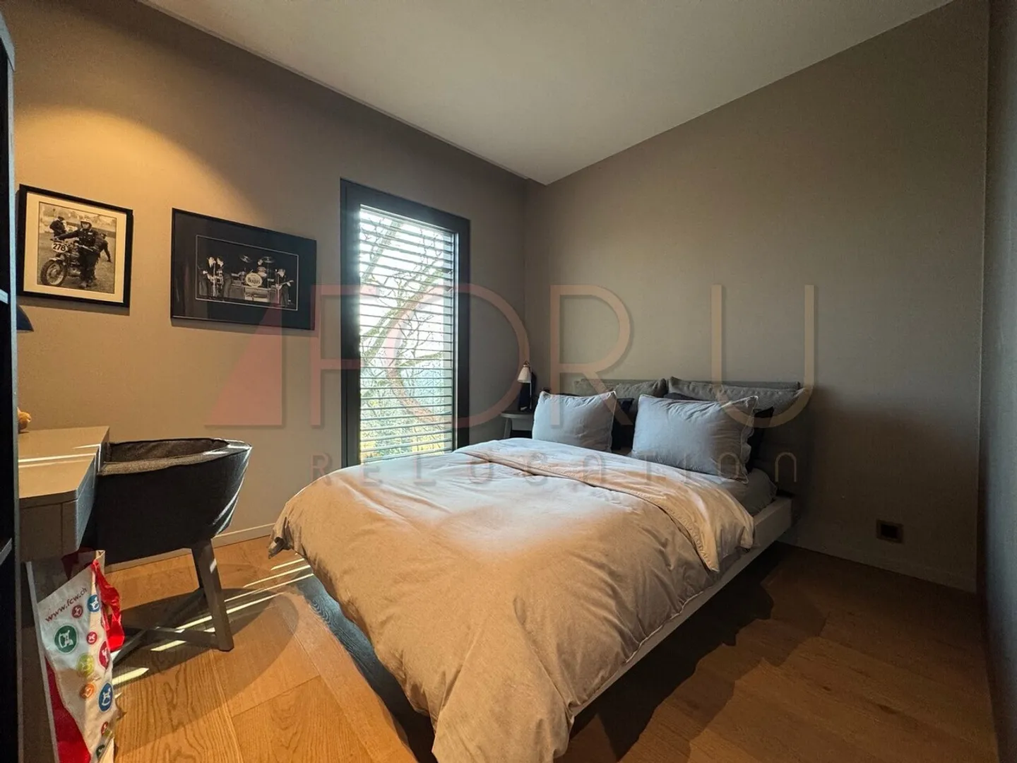 Wunderschönes Duplex-Penthouse mit 9 Zimmern und großer Terrasse in Conches - Foto 9 von 13