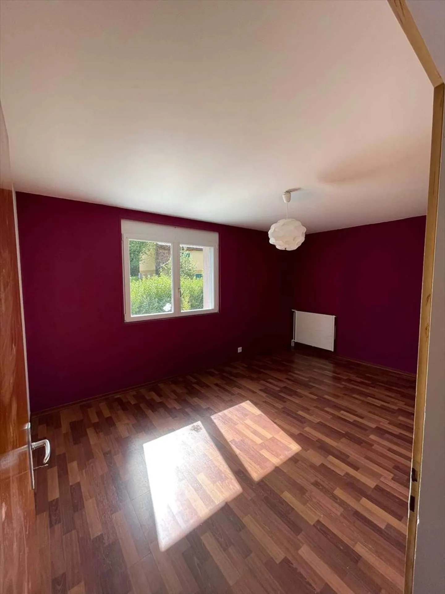 YVERDON-LES-BAINS - PRÄCHTIGE VILLA NAHE DEM STADTZENTRUM - Foto 7 von 9