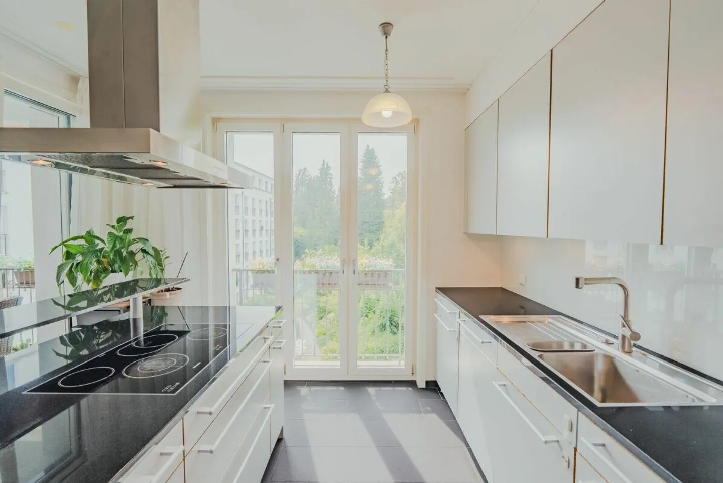 Appartement 4.5 pièces en emplacement privilégié à Lucerne - Photo 2 sur 13