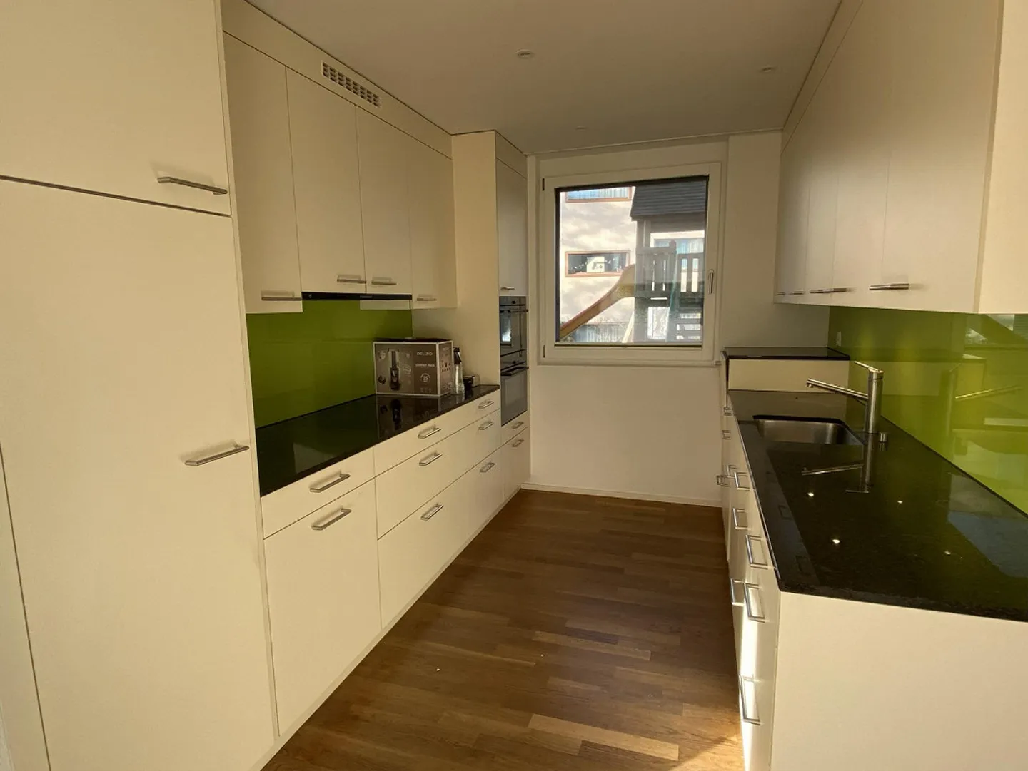 98 m2 - 350m dalla stazione - standard di proprietà moderno - Foto 2 di 11